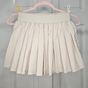 Court Pleated Skort
